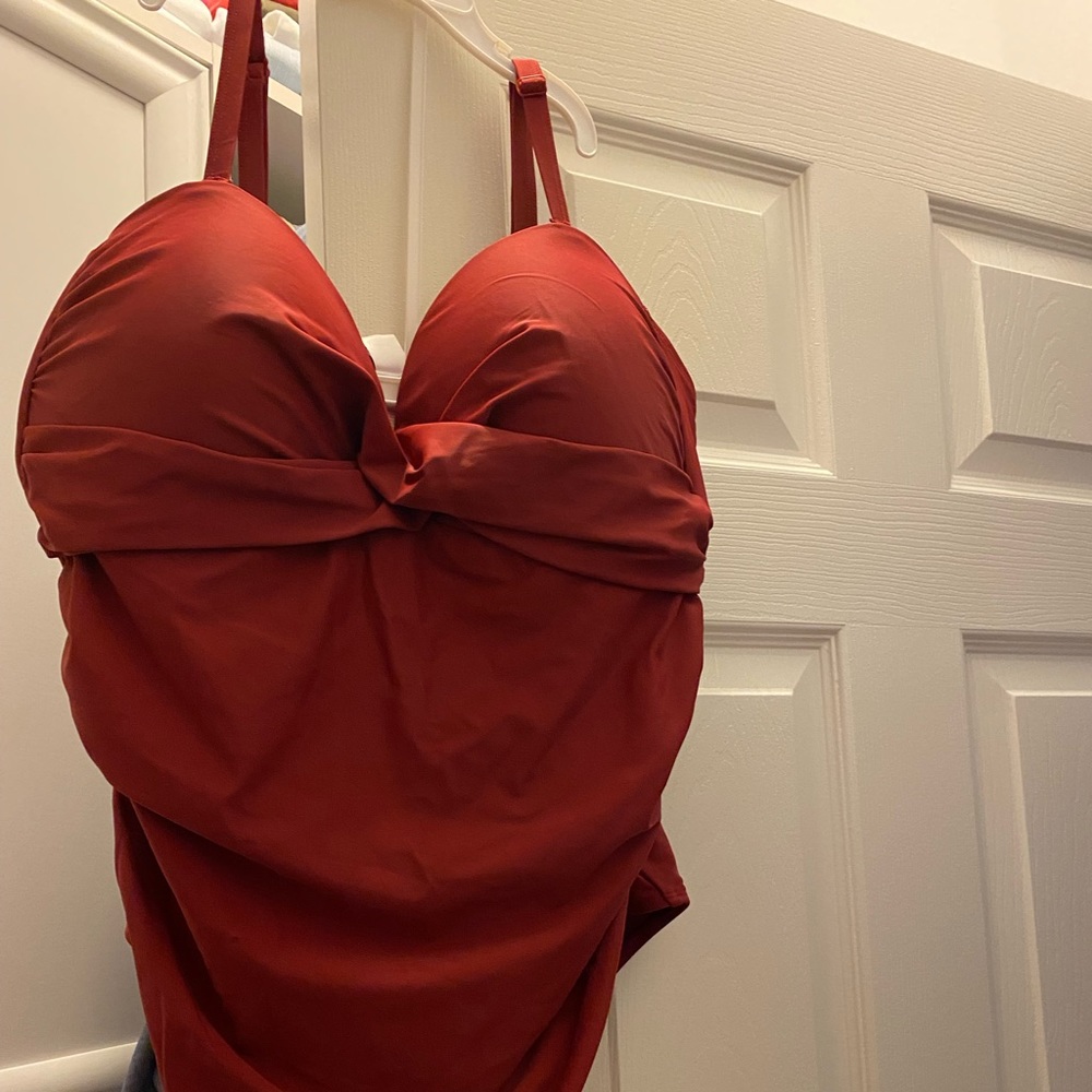 Bathing suit